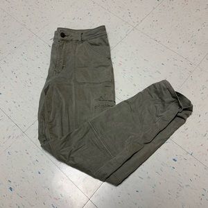 Green American Eagle Super Stretch Pants